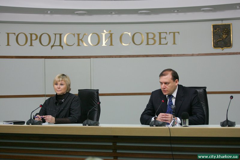 Ми активно лобіюватимемо інтереси міста під час формування держбюджету на 2010 рік. Михайло Добкін