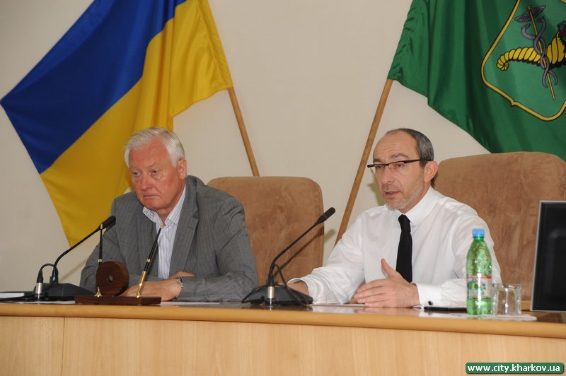 У зустрічах з харків’янами будут приймати участь представникиуправлінь охорони здоров’я та освіти