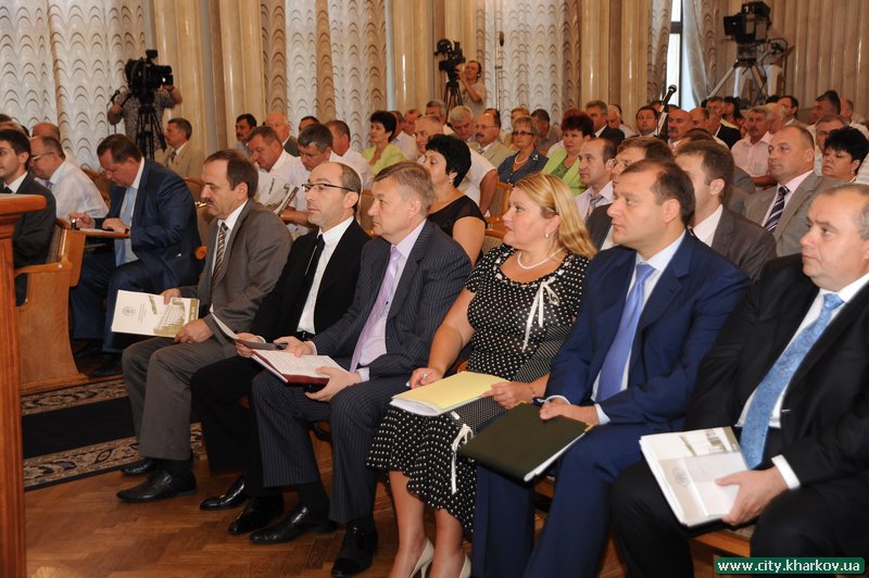Влада має бути сильною на всіх рівнях. Геннадій Кернес