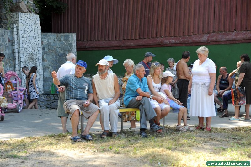 Ми готові допомогти мешканцям приватного сектору з утилізацією ТПВ. Геннадій Кернес