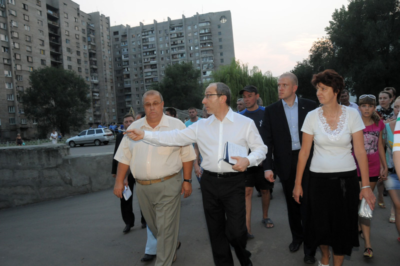       Коли ми доб'ємося результату, до вас повернеться віра в те, що можна все виправити. Геннадій Кернес 