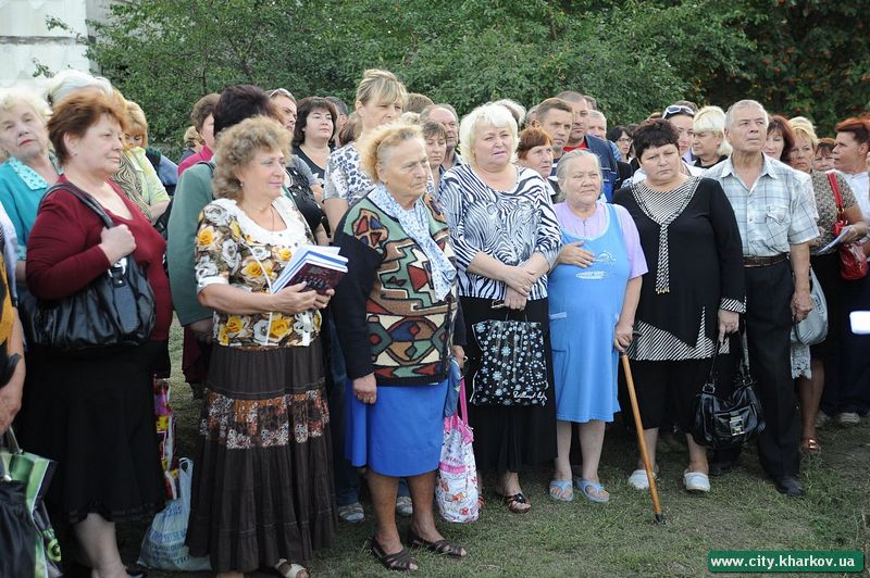 Геннадій Кернес зустрівся з мешканцями вул. Саперної