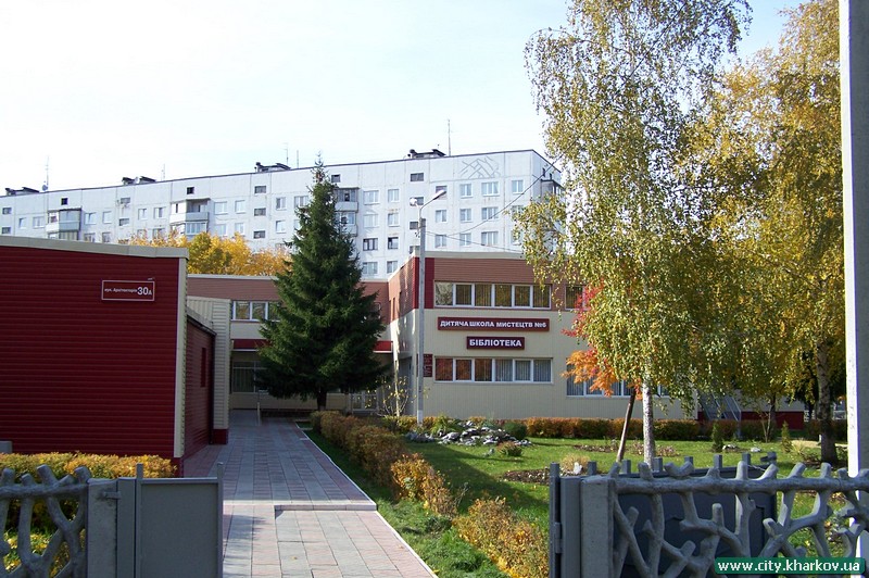 У Харкові відкрилася музично-театральна вітальня «На Олексіївці»