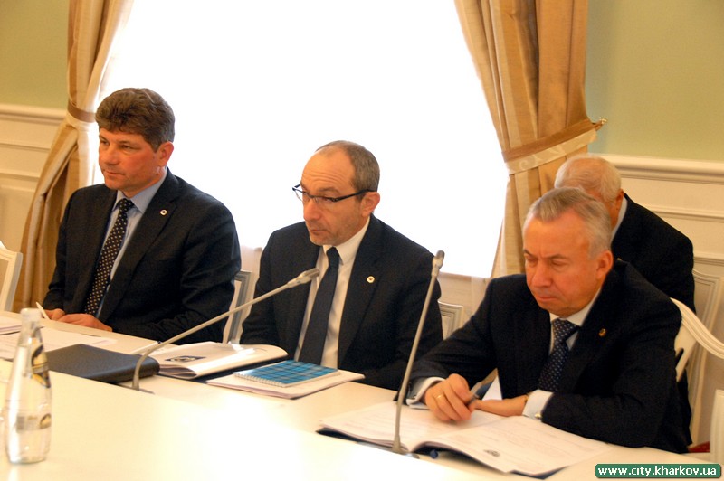 Геннадій Кернес - віце-президент Асоціації міст України - 1