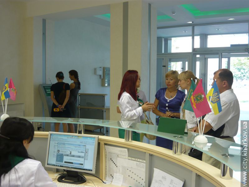 Запоріжці переймають досвід роботи Єдиного дозвільного центру в Харкові