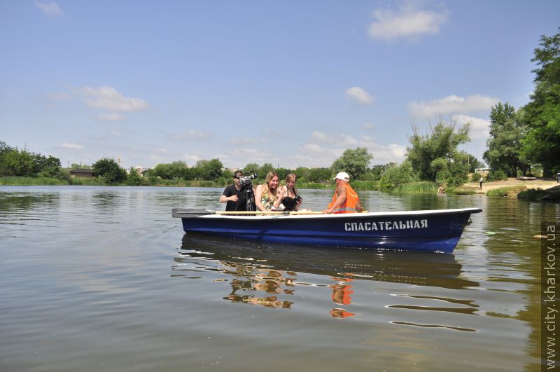 Харківські рятувальники працюють на шести водоймах міста