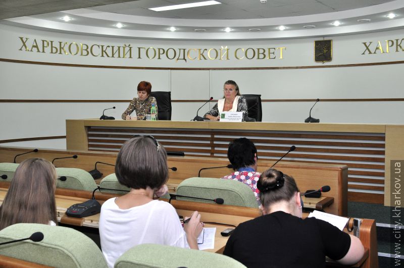 Прес-конференція начальника диспетчерської служби «1562» Любові Єрохіної