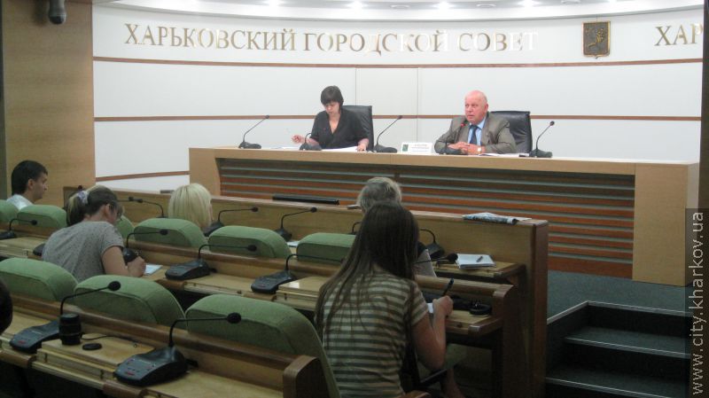 Прес-конференція директора КП "Харківміськліфт" Анатолія Кандаурова