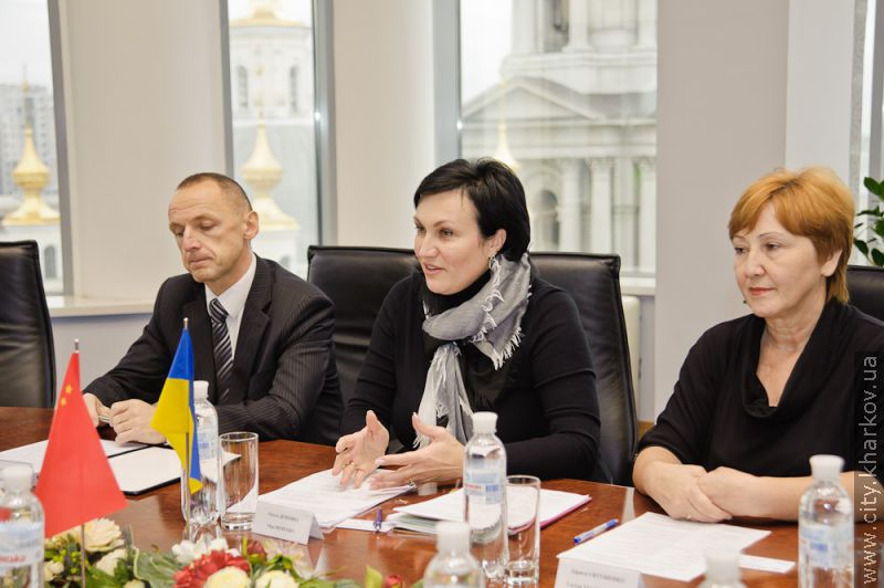Китайські держслужбовці підвищують кваліфікацію в Харкові - 1