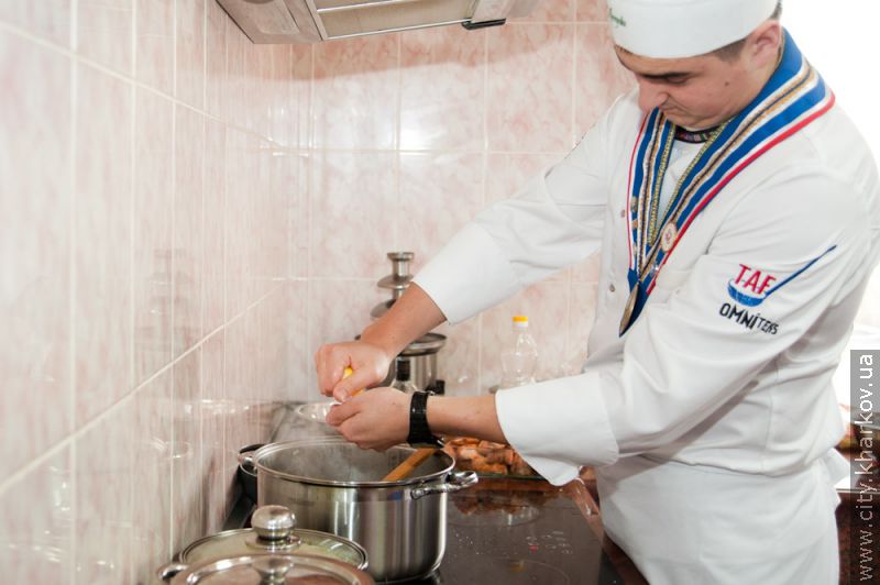 Голова Комітету з харчування ЄВРО-2012 дав майстер-клас харківським студентам