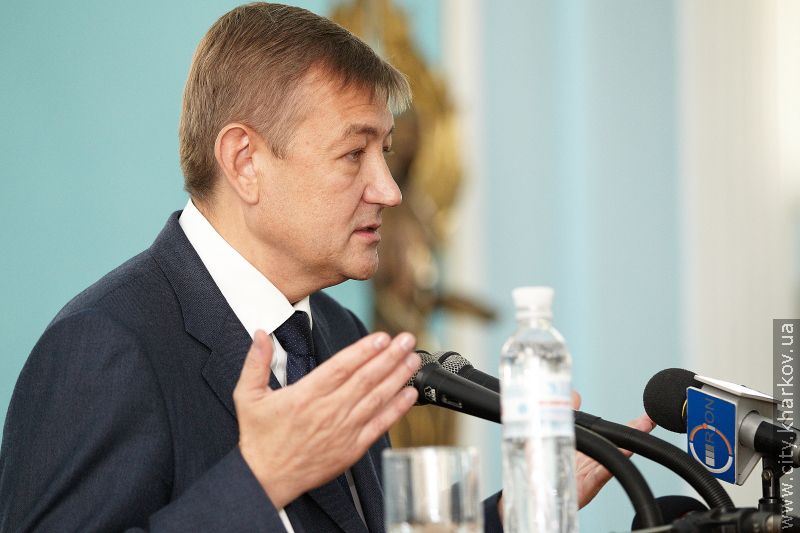 Геннадій Кернес нагородив викладачів юракадемії - 13
