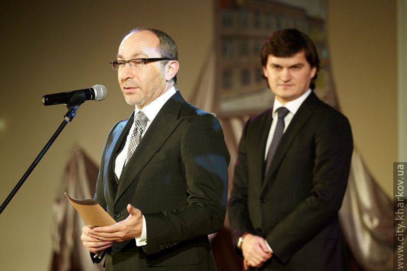 Геннадій Кернес узяв участь у святкуванні 50-річчя школи №99