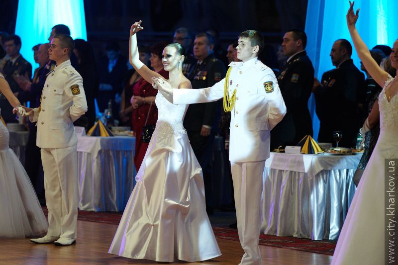 У Харкові відбувся офіцерський бал - 27