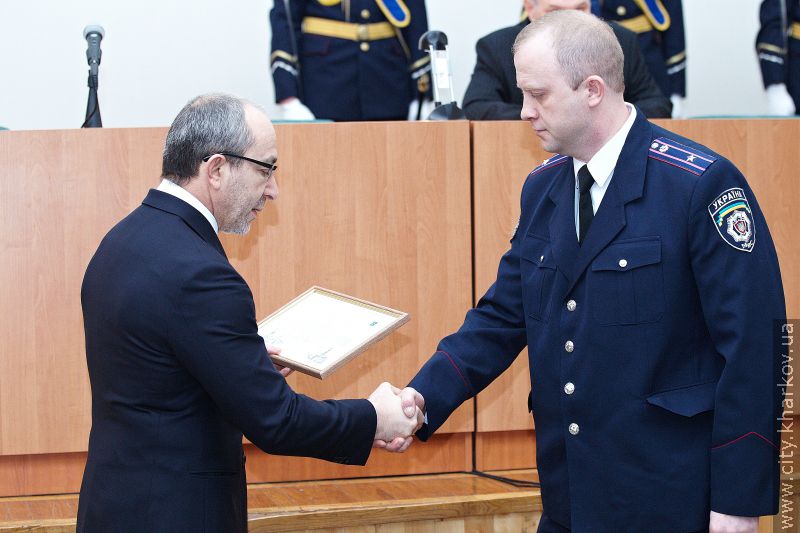 Геннадій Кернес нагородив харківських міліціонерів з нагоди професійного свята - 6