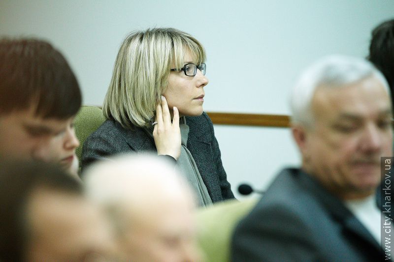 Геннадій Кернес: Міська влада відновлює житловий фонд, не ремонтований десятиліттями - 3