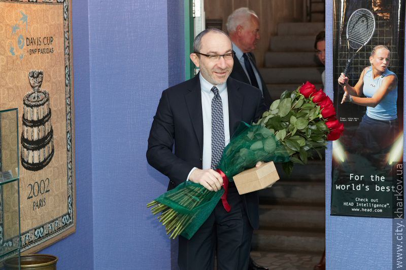 Геннадій Кернес привітав Юрія Пояркова з 75-річчям - 12