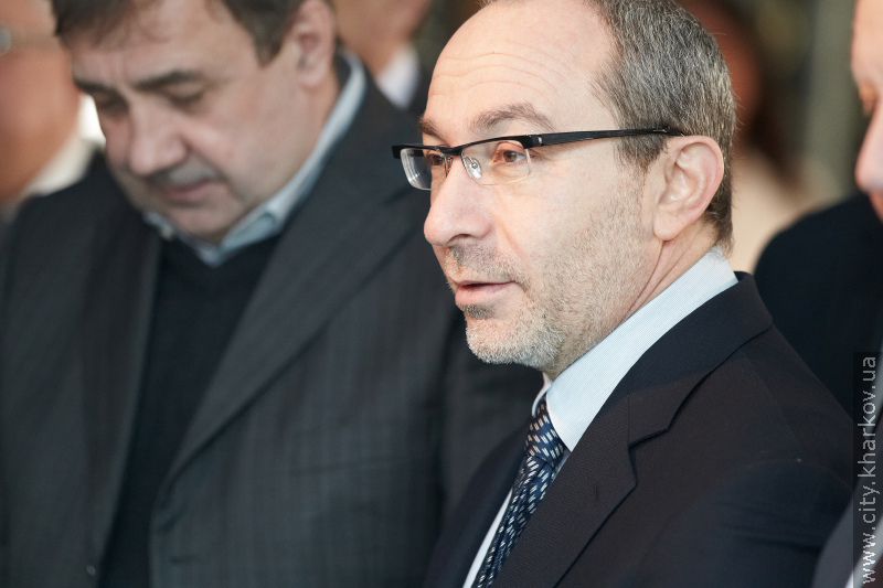Геннадій Кернес привітав Юрія Пояркова з 75-річчям - 16