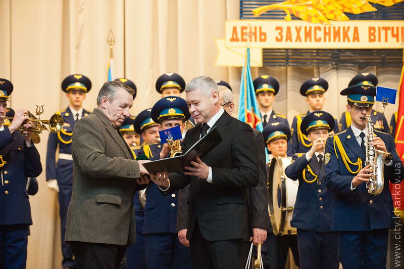 В університеті Повітряних Сил привітали захисників Вітчизни - 12