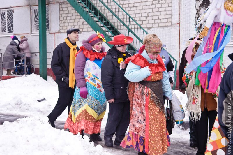 Діти-інваліди з центру «Промінь» проводили зиму