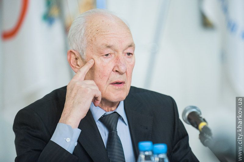 Михайло Добкін обраний головою обласного олімпійського комітету - 13