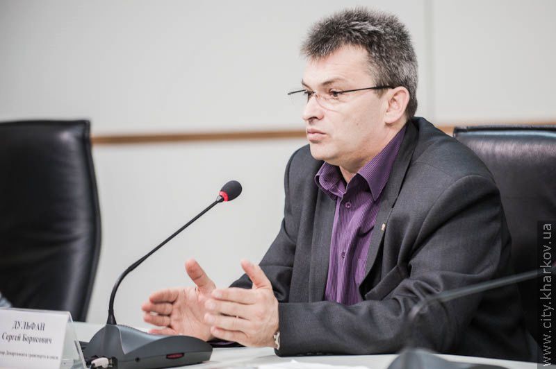 Прес-конференція директора Департаменту транспорту і зв'язку Сергія Дульфана - 2