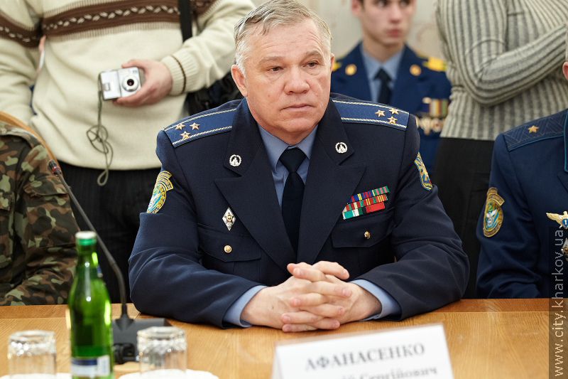 Батькам загиблого Володимира Березюка і його товаришам по службі вручили нагороди - 30