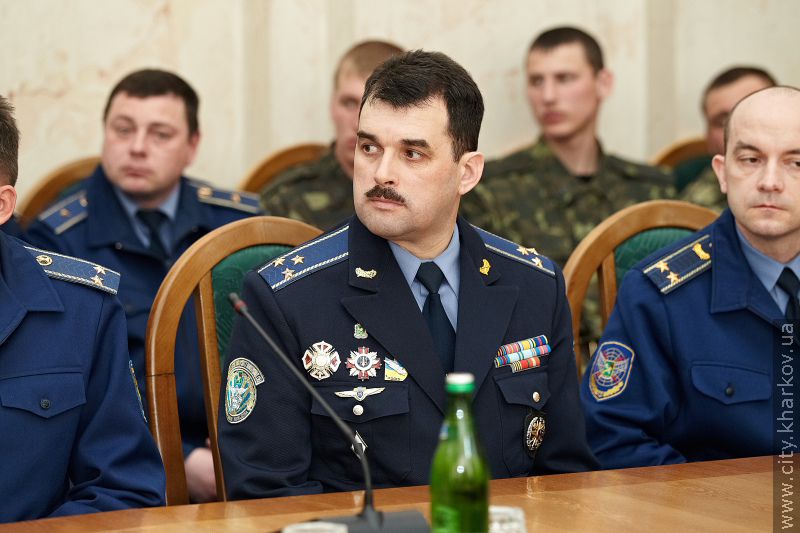 Батькам загиблого Володимира Березюка і його товаришам по службі вручили нагороди - 39