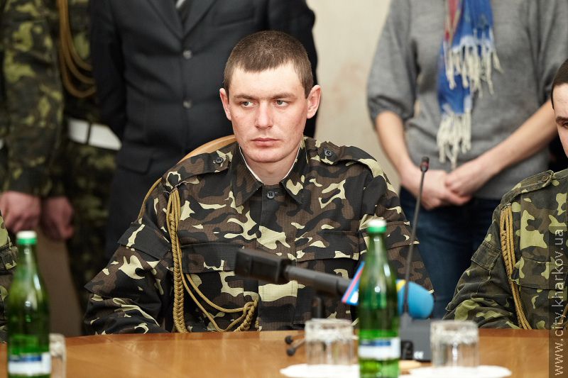 Батькам загиблого Володимира Березюка і його товаришам по службі вручили нагороди - 41