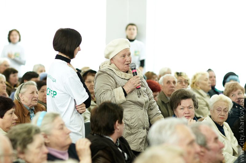 Геннадій Кернес зустрівся з ветеранами Комінтернівського району - 8