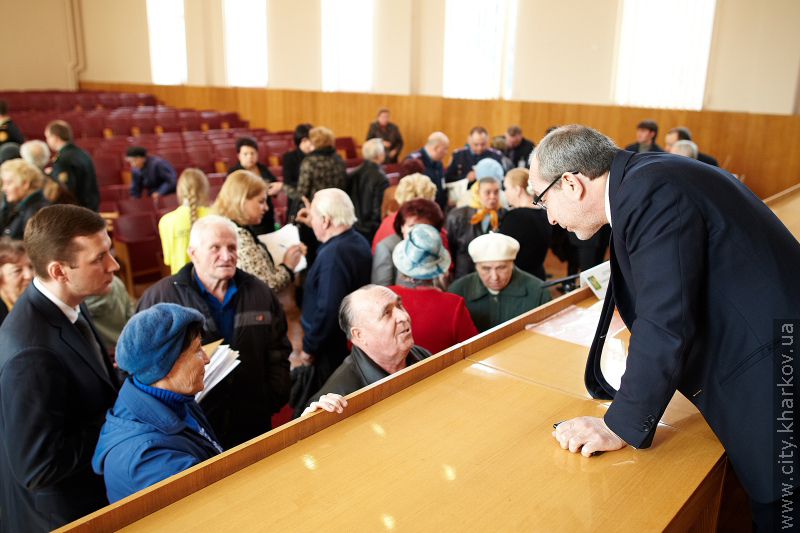 Геннадій Кернес провів зустріч з ветеранами Орджонікідзевського району - 17