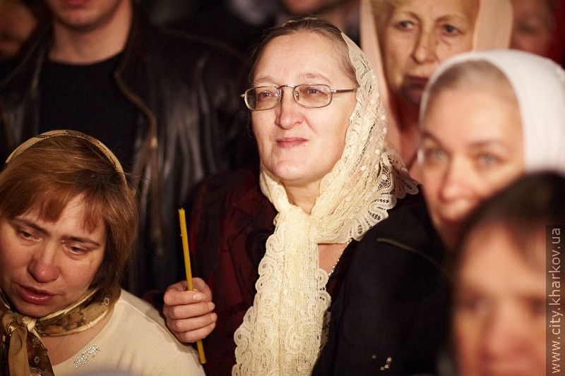 Геннадій Кернес передав харків'янам благодатний вогонь - 11