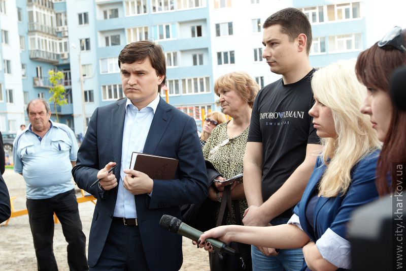Проблеми мешканців олексіївських новобудов розв'яжуть до 5 червня - 24