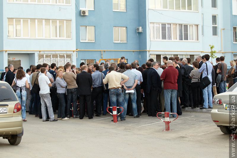 Проблеми мешканців олексіївських новобудов розв'яжуть до 5 червня - 26