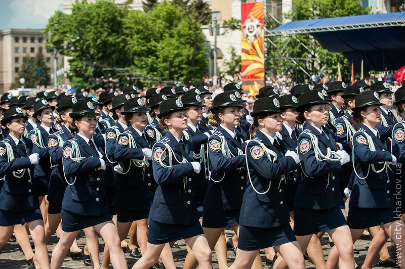На майдані Свободи пройшов військово-театралізований парад - 11
