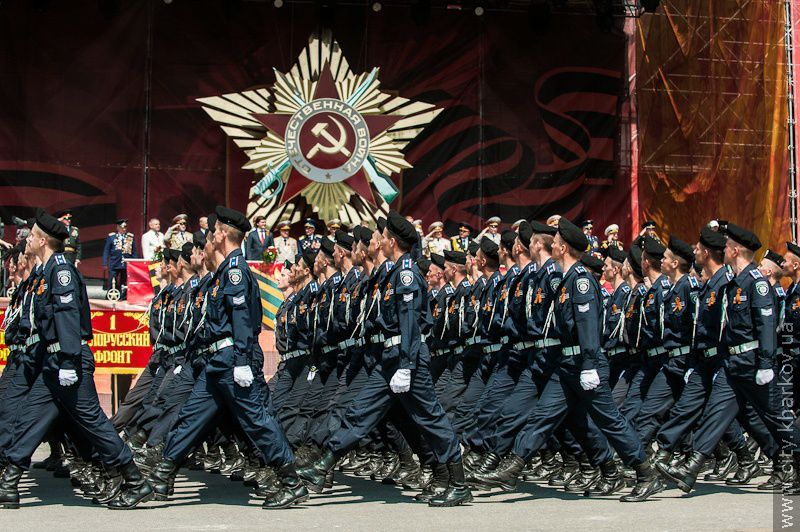 На майдані Свободи пройшов військово-театралізований парад - 41