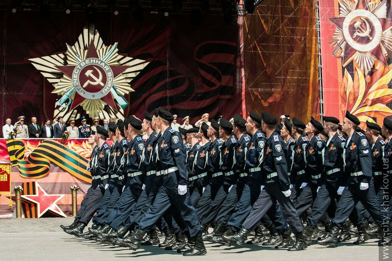 На майдані Свободи пройшов військово-театралізований парад - 42