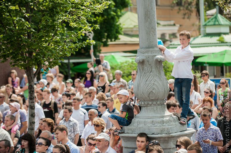 На майдані Свободи пройшов військово-театралізований парад - 60