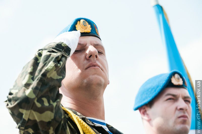 На майдані Свободи пройшов військово-театралізований парад - 83
