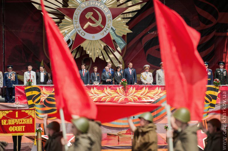 На майдані Свободи пройшов військово-театралізований парад - 88