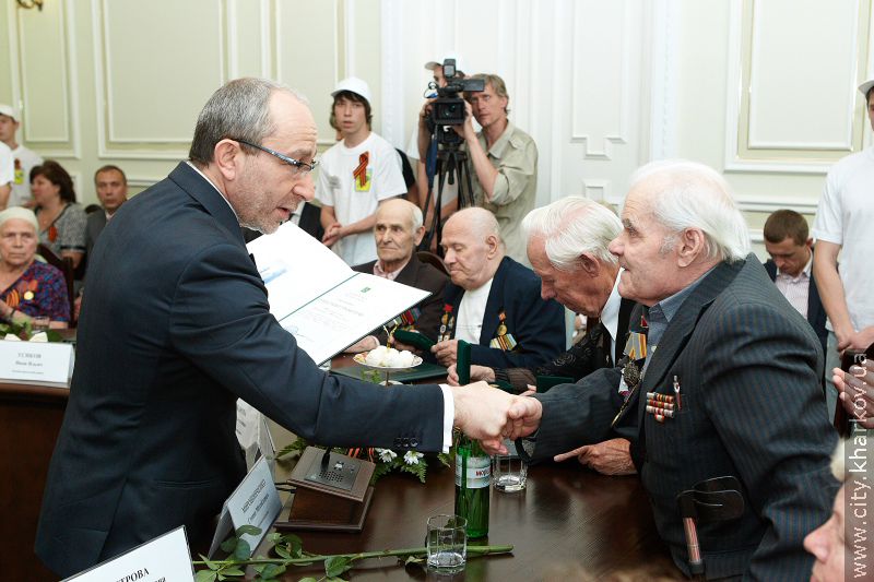 Геннадій Кернес провів урочистий прийом ветеранів - 76