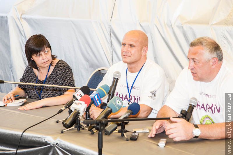 Прес-конференція на тему: «Як Харків готувався до свята футболу»