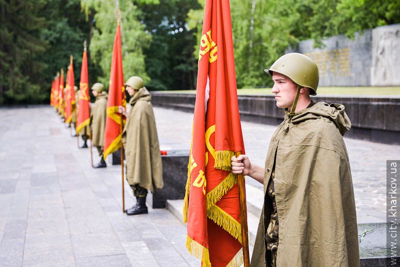 На Меморіалі Слави вшанували пам'ять загиблих за Вітчизну