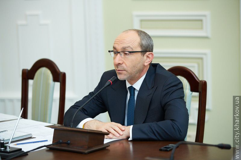 Геннадій Кернес зустрівся з мешканцями кооперативних будинків Олексіївки і Салтівки - 1