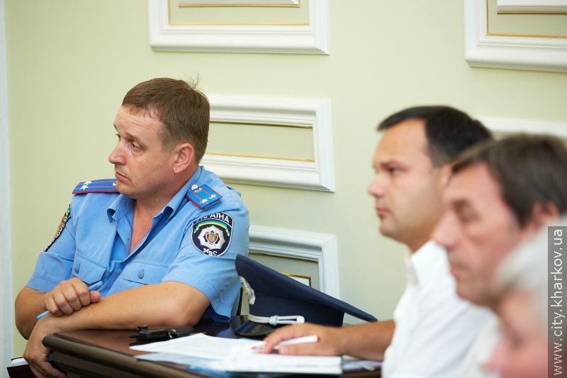 Геннадій Кернес зустрівся з мешканцями кооперативних будинків Олексіївки і Салтівки - 9