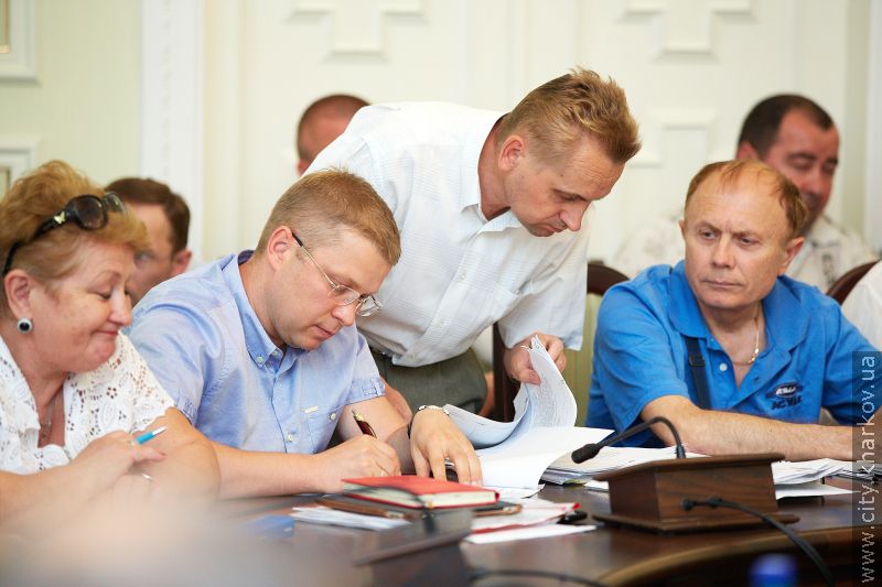 Геннадій Кернес зустрівся з мешканцями кооперативних будинків Олексіївки і Салтівки - 11