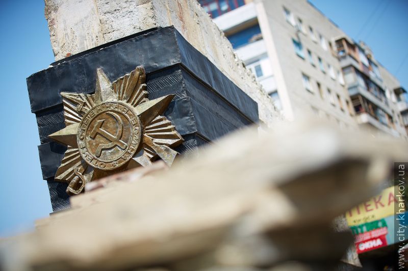 У сквері по вулиці 23 Серпня триває масштабна реконструкція