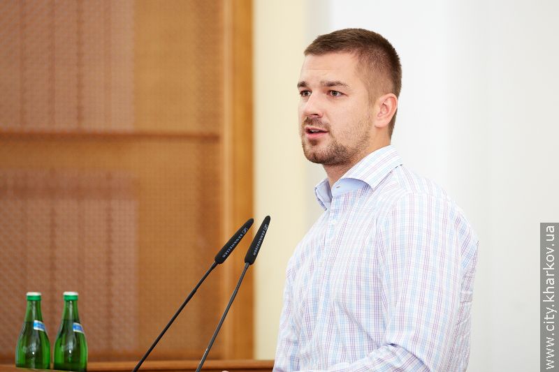 Міськрада ухвалила звернення на підтримку «мовного» закону - 7