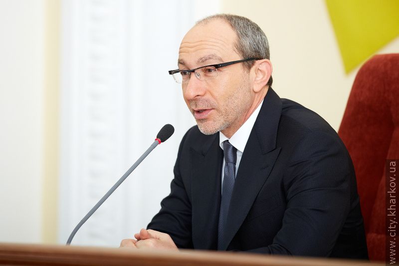 Міськрада ухвалила звернення на підтримку «мовного» закону - 25