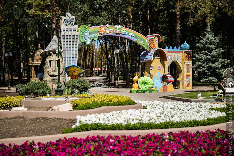 Триває реконструкція парку імені Горького