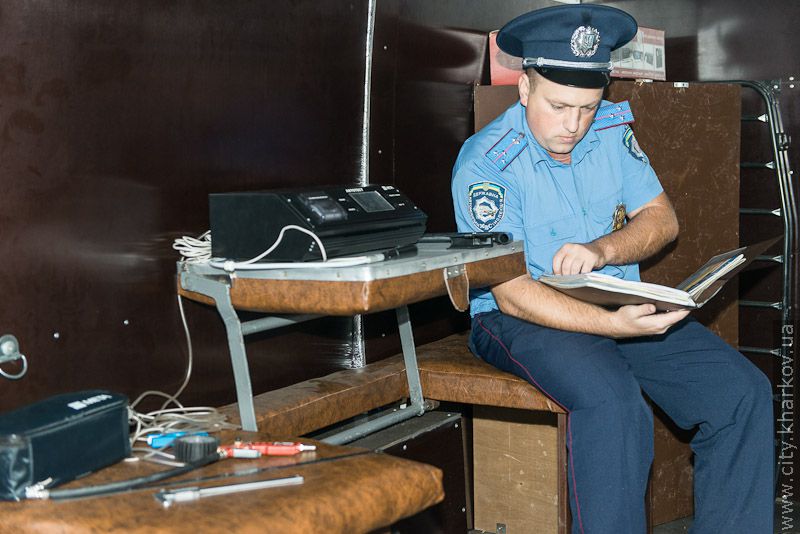 Маршрутні автобуси та їх водії щодня проходять ретельний огляд - 9